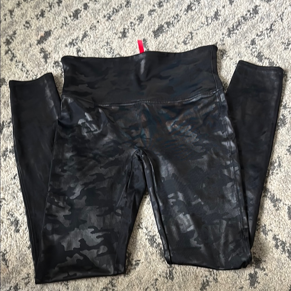 Black Camouflage Leggings